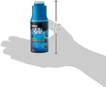 Fluval AquaPlus Water Conditioner, Aquarium Water Treatment, 4 Oz., A8342