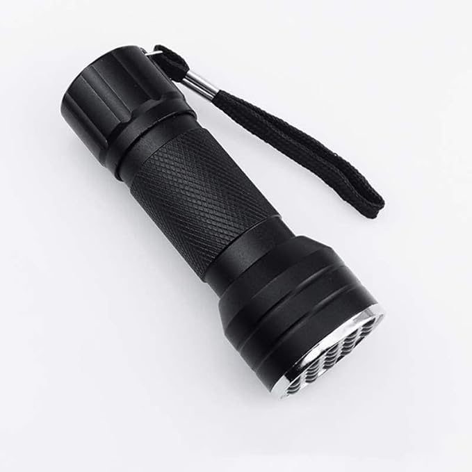 UV Flashlight Black Light, 21 LED 395 nM Ultraviolet Blacklight Detector Hand Lamp for Dog Urine, Pet Stains and Bed Bug