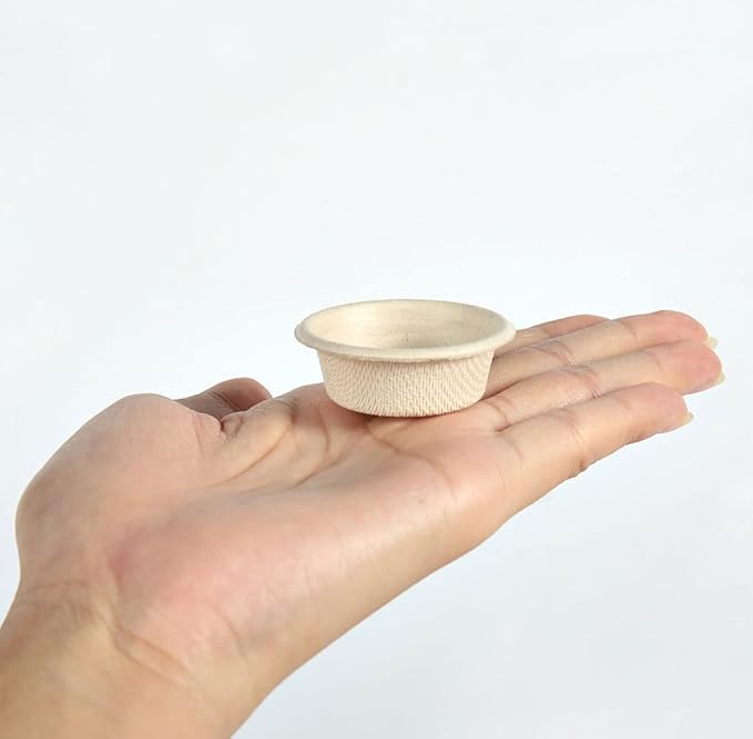 Paper Gecko Feeding Cups Reptiles Food and Water Bowls Feeder 0.5oz Small Cup Feeding Ledge Replacement Cups for Crested Gecko Lizards Spiders,100Pack