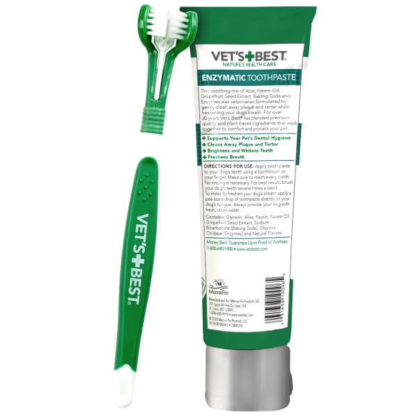 Vet's Best Dog Toothbrush & Toothpaste Kit - Natural Ingredients Reduce Plaque, Whiten Teeth, Freshen Breath
