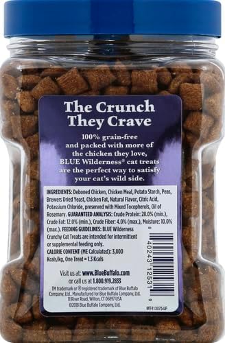 Blue Buffalo Wilderness Crunchy Cat Treats, Grain-Free Treats for Cats Made with Natural Ingredients, Great for Training, Tasty Chicken Flavor, 12-oz. Tub (Pack of 2)