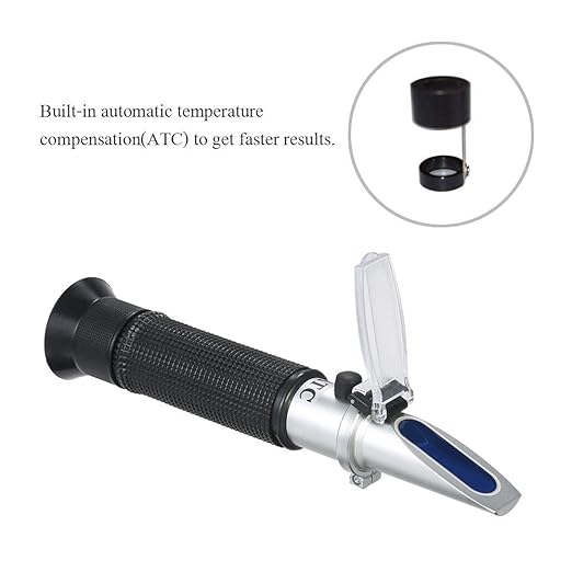 Clinical Refractometer Veterinary Hand-Held Refractometer Vet Veterinary Medicine RHC-300 Serum Protein Urine Density for pet Dog (Large Animal) and cat