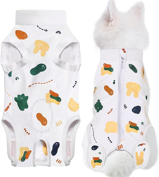 Recovery Suit for Dogs, Dog Surgery Recovery Suit with Zipper Closure Post Spay, Neuter, Abdominal Surgical Suit for Male Female Dogs Can Pee, Prevent Licking Dog Onesies, White Bear, S