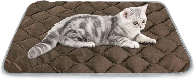 ULIGOTA Self Heating Cat Mat Thermal Pet Bed Mat Self-Warming Pet Crate Pad Medium