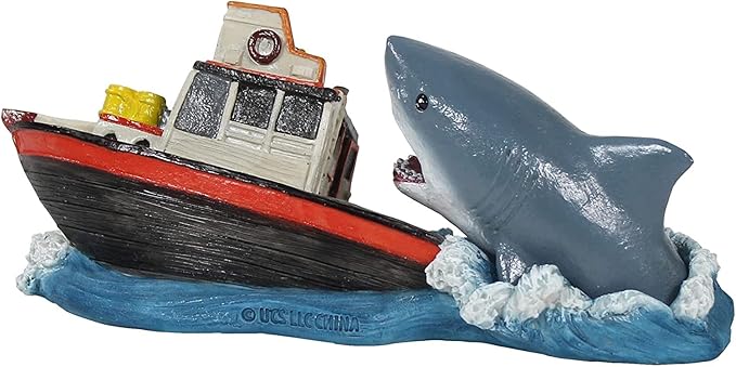 Penn-Plax Jaws Officially Licensed 2-Piece Aquarium Ornament Bundle – Comes with Boat Attack and Shark Swim-Through – Small