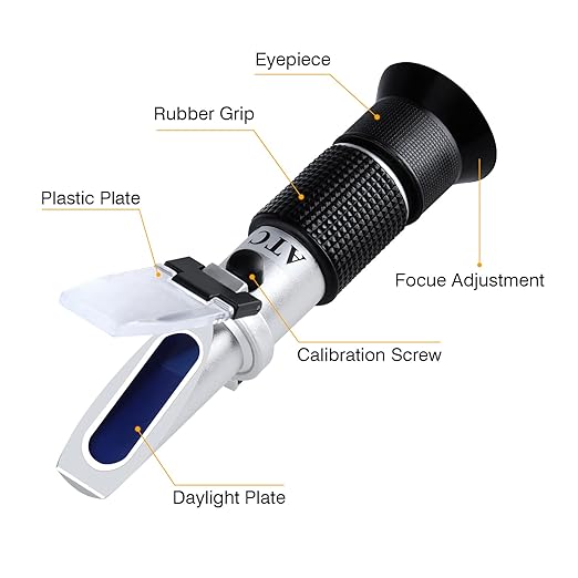 Brix Meter Honey Refractometer, Triple Scale Honey Tester Tool (Water Content: 12-27%, Brix: 58-92%, Be': 38-43), Handheld Brix Refractometer for Honey, Maple Syrup, & Bee Keeping