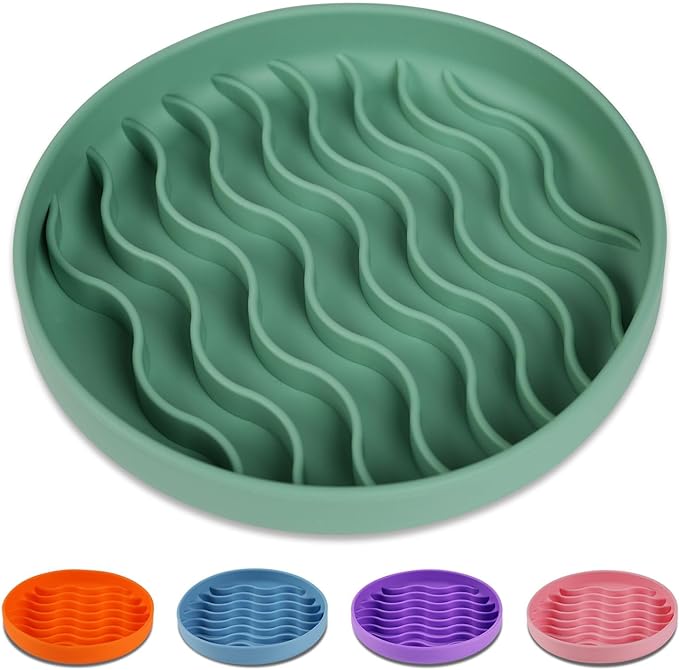 Slow Feeder Dog Bowls, Silicone Food Bowl Anti-Gulping, Pets Puppy Slow Feeder with Suction Cups, Dishwasher Microwave Safe for All Small Medium Dogs, Wave Design Green