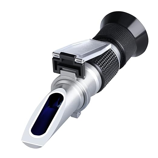 Brix Meter Refractometer 0~90%, Handheld Brix Refractometer, High Accurate Brix Measurement Tool with ATC for Fruit, Beverages&Juice, Honey, Maple Syrup, Molasses and Other Sugary Drink