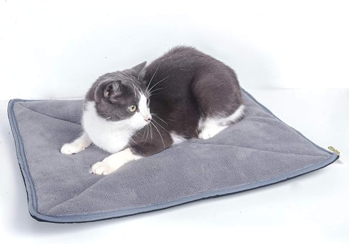 Pet Magasin Cat Thermal Bed Self-Heating Pads for Small Pets, [2-Pack Combo] One Medium (22" x 18.5") and One Small (17'' x 11'')