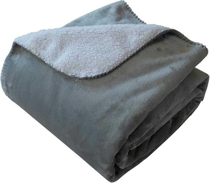 Waterproof Pet Dog Blankets, Pattern Printing Super Soft Warm Fluffy Facecloth Sofa Car Bed Protector, Urine Proof Washable Outdoor Pet Blanket for Puppy Large Dogs & Cats(Grey&White 50 * 60)