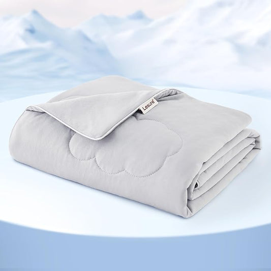 Lesure Premium Cooling Blankets for Medium Dogs - Washable Dog Cooling Throw Blanket with Q-MAX>0.4，Durable Self Cooling Pet Mat for Cat, Soft Cooling Summer Blanket for Hot Weather, Grey, 30x40