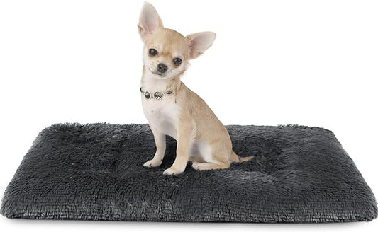 Dog Crate Pad Ultra Soft Dog Bed Mat Washable Pet Kennel Bed with Non-Slip Bottom Fluffy Plush Sleeping Mat for Large Medium Small Dogs, 23 x 17 Inch