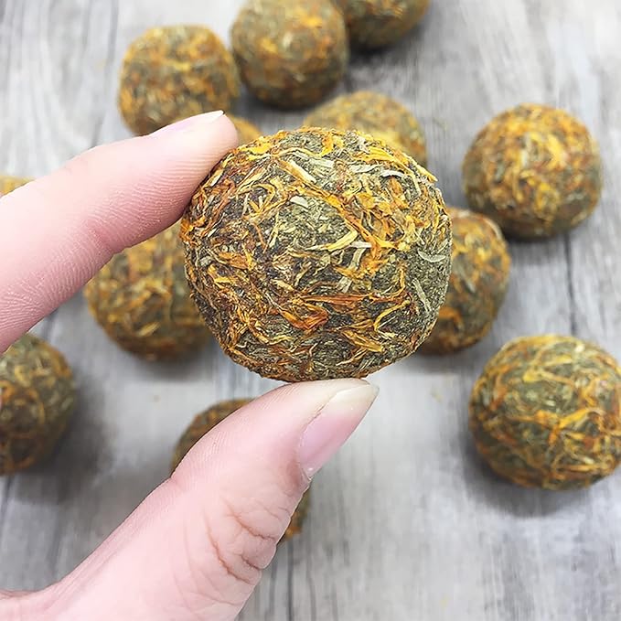 Munchers Marigold & Timothy Chew Balls - Healthy Natural Hay & Flower Chew Treat - Guinea Pigs, Hamsters, Rabbits, Degus, Prairie Dogs, Chinchillas, Squirrels, Opossums, Rats, Gerbils & Small Pets