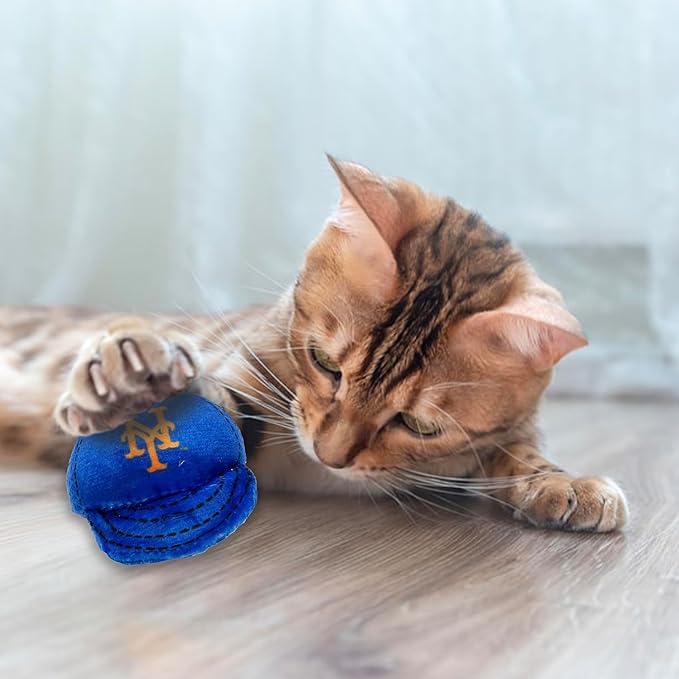 BEST PLUSH CAT TOY - MLB NEW YORK METS Complete Set of 3 piece Cat Toys filed with Fresh Catnip. Incld: 1 Baseball Cap Cat Toy, 1 Baseball Cat Toy with Feathers, & 1 Beer Bottle. Beautiful Team LOGOS