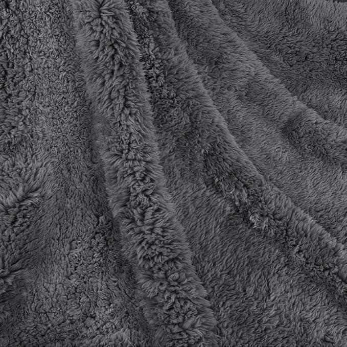 PetAmi Fluffy Waterproof Dog Blanket for Small Medium Dogs, Soft Warm Pet Sherpa Throw Pee Proof Couch Cover, Reversible Cat Puppy Bed Blanket Sofa Protector, Plush Washable Pad (Grey, 24x32)