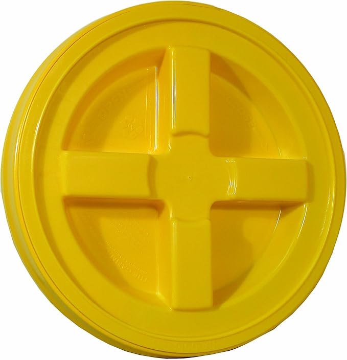 GAMMA2 Gamma Seal Lid - Pet Food Storage Container Lids - Fits 3.5, 5, 6, & 7 Gallon Buckets, Yellow, Made in USA