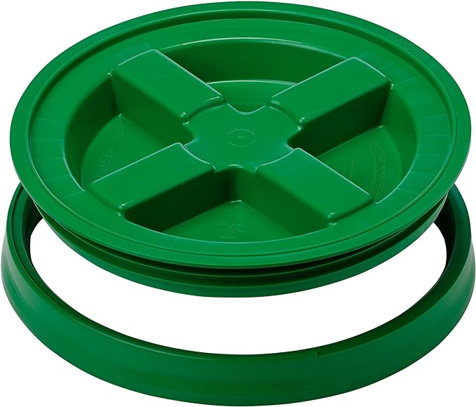 GAMMA2 Gamma Seal Lid - Pet Food Storage Container Lids - Fits 3.5, 5, 6, & 7 Gallon Buckets, Green, Made in USA