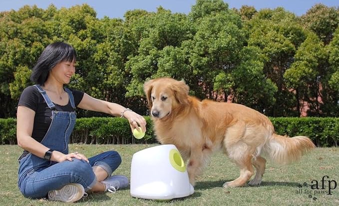 ALL FOR PAWS Dog Ball Launcher Automatic Maxi,Automatic Ball Launcher for Dogs,Ball Thrower for Dogs,Dog Toys Interactive,includes 3pcs Tennis Balls for Dogs