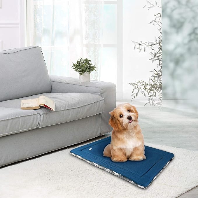 KROSER Fancy Dog Crate Pad Dog Bed Mat Reversible (Cool & Warm), Dog Bed Pad with Machine Washable, Dog Crate mat for Small to XXX-Large Dogs, Grey, Navy, Star Pattern