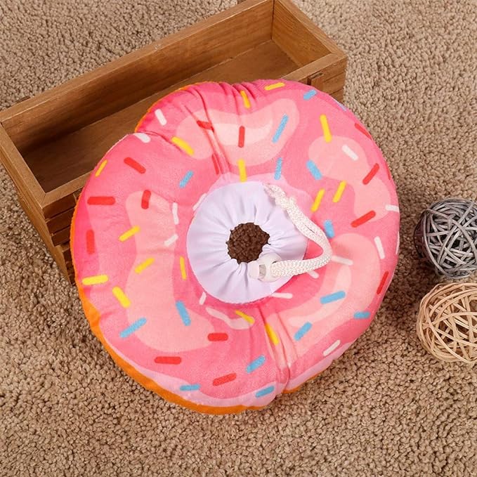 Cat Cone Collar Soft, Cat Recovery Collar Cute Cat Donut Adjustable Elizabethan Cone Cat Cones to Stop Licking Comfortable Lightweight Neck Cone for Cats Kittens After Surgery