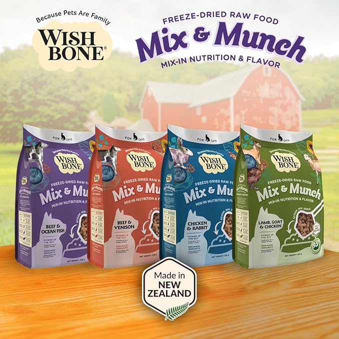 Wishbone Mix & Munch Raw Freeze-Dried Grain-Free Beef and Ocean Fish for Cats