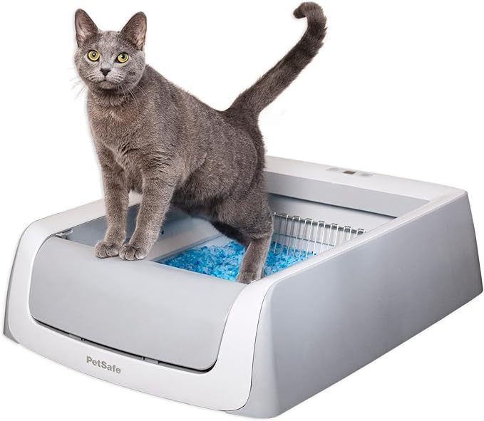 PetSafe ScoopFree Crystal Pro Self-Cleaning Cat Litterbox - Never Scoop Litter Again - Hands-Free Cleanup with Disposable Crystal Tray - Less Tracking, Better Odor Control - includes Disposable Tray