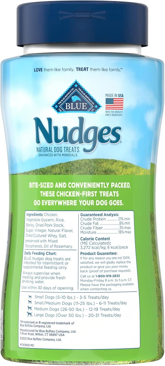 Blue Buffalo Nudges On The Go Natural Dog Treats, Chicken 5.5oz Reusable Container