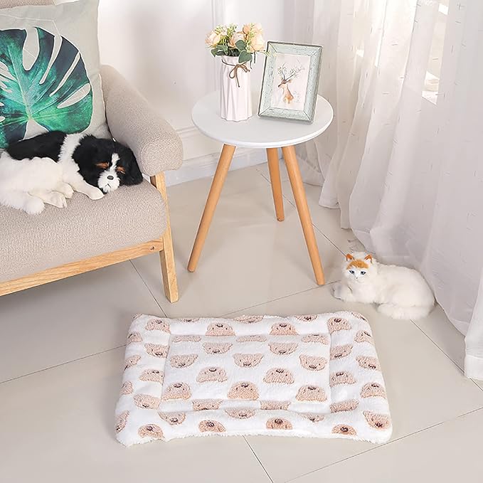 Cozy Calming Cat Blanket, Flannel Cushion for Pet Cozy Calming Blanket for Anxiety and Stress, Cozy Kitty Bed for Indoor Cats Calming Thick, Ultra Soft Pet Bed Mat (Coffee Claws, XL (23.6" x 31.5"))