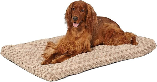 Midwest Homes for Pets Deluxe Dog Beds | Super Plush Dog & Cat Beds Ideal for Dog Crates | Machine Wash & Dryer Friendly, 1-Year Warranty