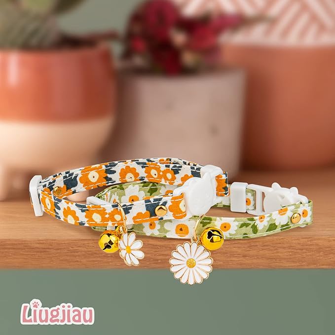 2 Pack Cotton Breakaway Cat Collars with Bell,Green&Orange Daisy Pendant Cute Cat Collar Kitten Collar,Ideal for Girl Cats Boy Cats