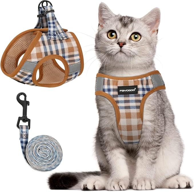 Cat Harness Escape Proof for Walking - Cat Harness Leash Set with Reflective Strips - Easy Control Harness for Medium Large Small Cats