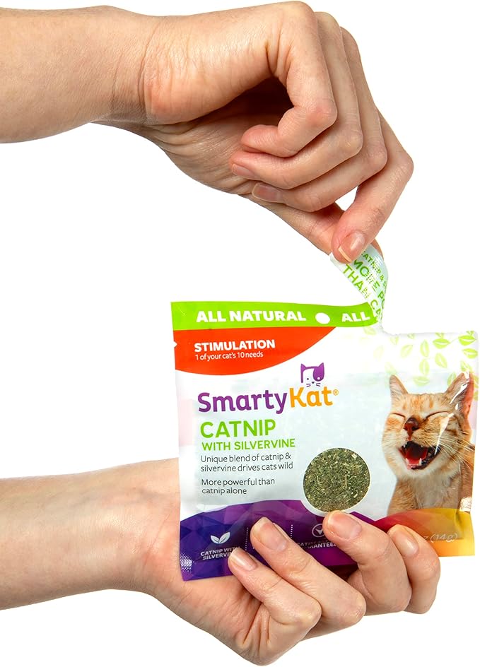 SmartyKat Catnip & Silvervine Blend for Cats & Kittens, Resealable Pouch - 0.5 Ounce