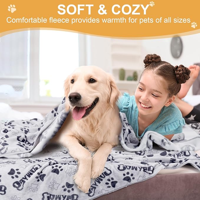 1 Pack 3 Dog Blanket, 31x41Inch Upgraded Dog Cat fleece Blanket Washable, Dog Blanket Soft Pet Throw Cover for Kennel Bed, Cute Paw Pattern, Pet Blanket, Medium Small Dogs, Grey