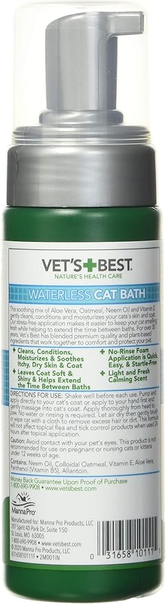 Vet's Best Waterless Cat Bath | No Rinse Waterless Dry Shampoo for Cats | Veterinarian Formulated | 4 Ounces,Green