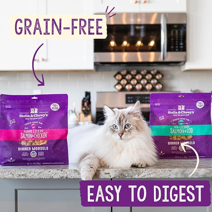 Stella & Chewy's Freeze-Dried Raw Cat Dinner Morsels – Grain Free, Protein Rich Cat & Kitten Food – Plate Lickin' Pork Recipe – 8 oz Bag