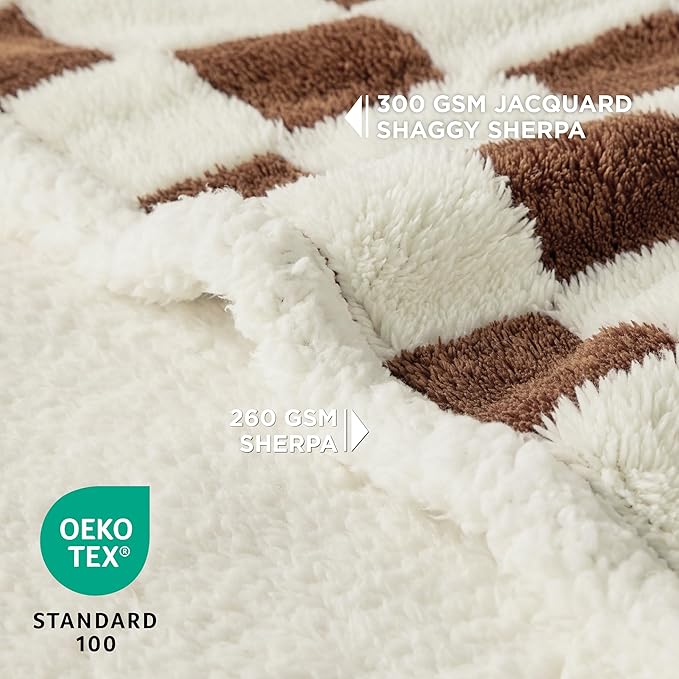 Lesure Waterproof Dog Blanket for Large Dogs - Washable Double Sided Dog Blankets with Warm Jacquard Shag and Soft Sherpa Fleece, Pet Cat blanket for Bed Protection, 3D Textured Checks, Brown