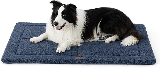 Bedsure Washable Dog Crate Bed for Large Dogs, Reversible Foam Floor Dog Mat, Lightweight Travel Flat Pet Beds for Indoor & Outdoor Dogs (41" x 28", Navy)