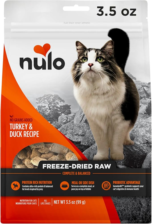 Nulo Freestyle Freeze-Dried Raw, Ultra-Rich Grain-Free Dry Cat Food for All Breeds and Life Stages with BC30 Probiotic for Digestive and Immune Health 3.5 Ounce (Pack of 1)