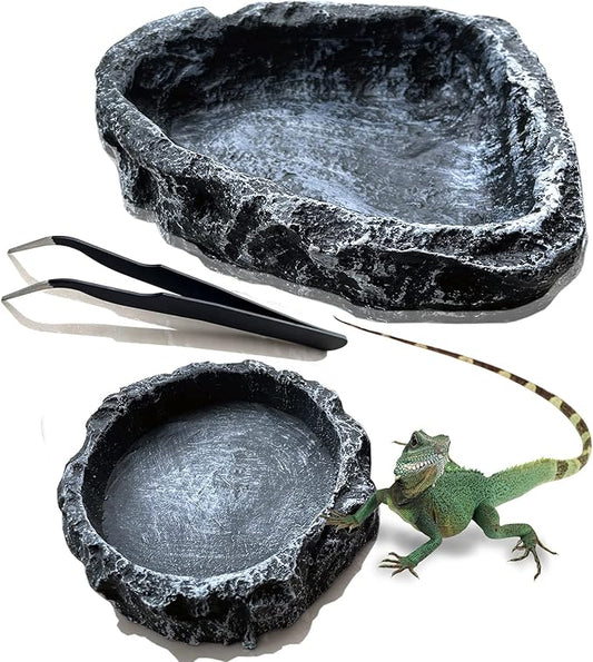 Reptile Feeding Dish Water Bowls 2 Pack Food Dish Water Dish Reptile Dish with Breadworm Feeding for Dragon Leopard Gecko Lizard Spider Scorpion Chameleon ((Round + Corner) Bowl+Tongs)