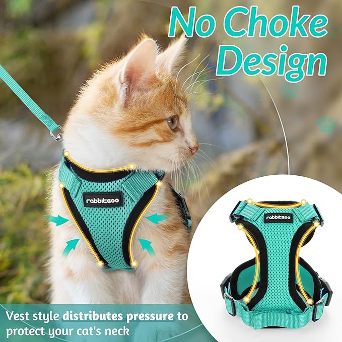 rabbitgoo Cat Harness and Leash for Walking, Escape Proof Soft Adjustable Vest Harnesses for Cats, Easy Control Breathable Reflective Strips Jacket, Emerald, XS