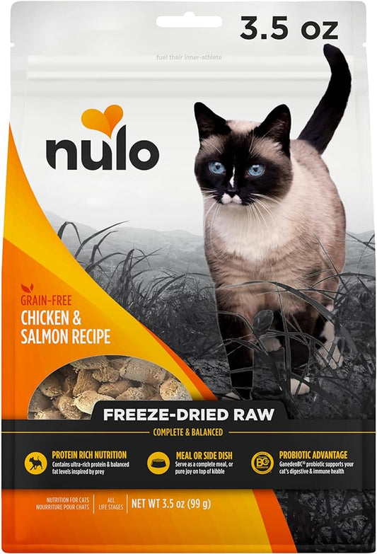 Nulo Freestyle Freeze-Dried Raw, Ultra-Rich Grain-Free Dry Cat Food for All Breeds and Life Stages with BC30 Probiotic for Digestive and Immune Health 3.5 Ounce (Pack of 1)