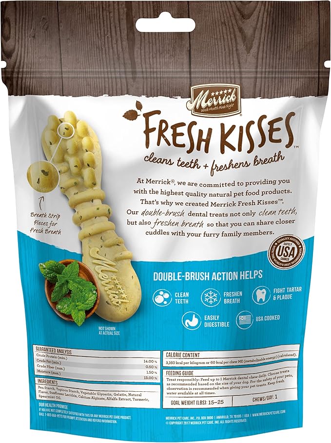 Merrick Fresh Kisses Double-Brush Dental Dog Treats with Mint Breath Strips for Small Dogs 5.5 Ounce (Pack of 2)