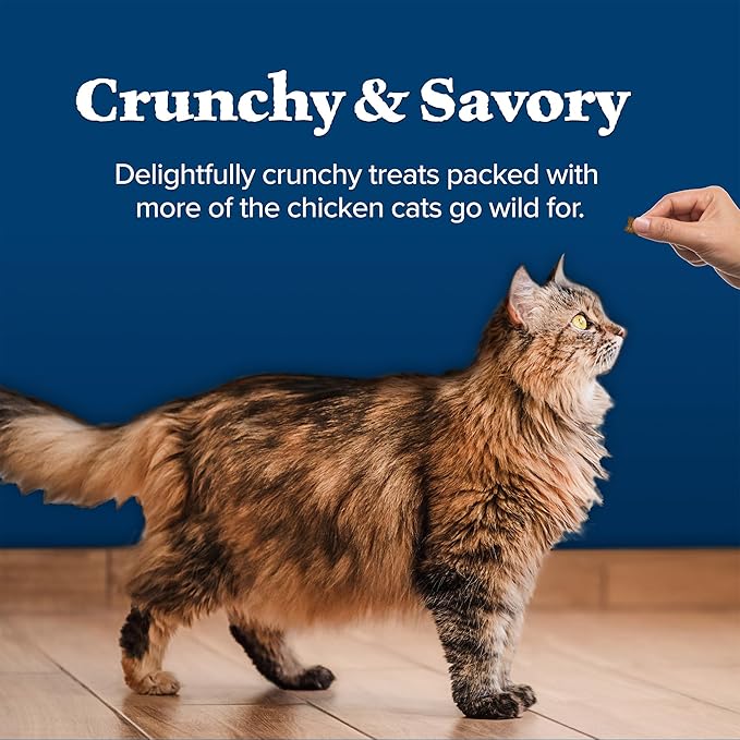 Blue Buffalo Wilderness Crunchy Cat Treats, Grain-Free Treats for Cats Made with Natural Ingredients, Great for Training, Tasty Chicken Flavor, 12-oz. Tub