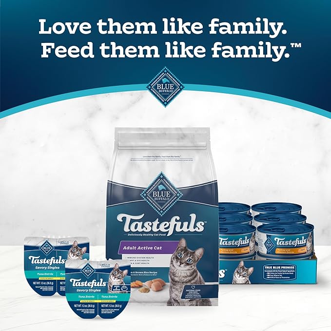 Blue Buffalo Tastefuls Active Cat Dry Cat Food, Made in the USA with Natural Ingredients, Chicken & Brown Rice Recipe, 3-lb. Bag