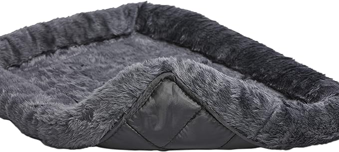 New World Gray Dog Bed | Bolster Dog Bed Fits Metal Dog Crates | Machine Wash & Dry, 22-Inch