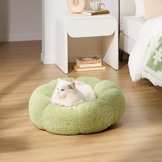 Lesure Calming Cat Beds for Indoor Cats - Cute Flower Pet Beds in Teddy Sherpa Plush, Donut Round Fluffy Puppy Bed, Non-Slip Extra Small Dog Bed Fits up to 15 lbs, Machine Washable, Green 20"