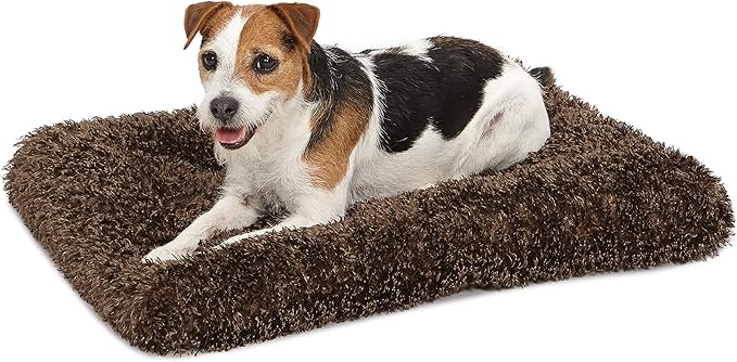 Midwest Homes for Pets Deluxe Dog Beds | Super Plush Dog & Cat Beds Ideal for Dog Crates | Machine Wash & Dryer Friendly, 1-Year Warranty