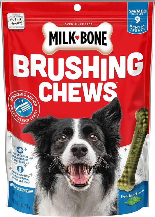 Milk-Bone Fresh Breath Brushing Chews, 9 Small/ Medium Daily Dental Dog Treats (Pack of 5) Scrubbing Action Helps Clean Teeth