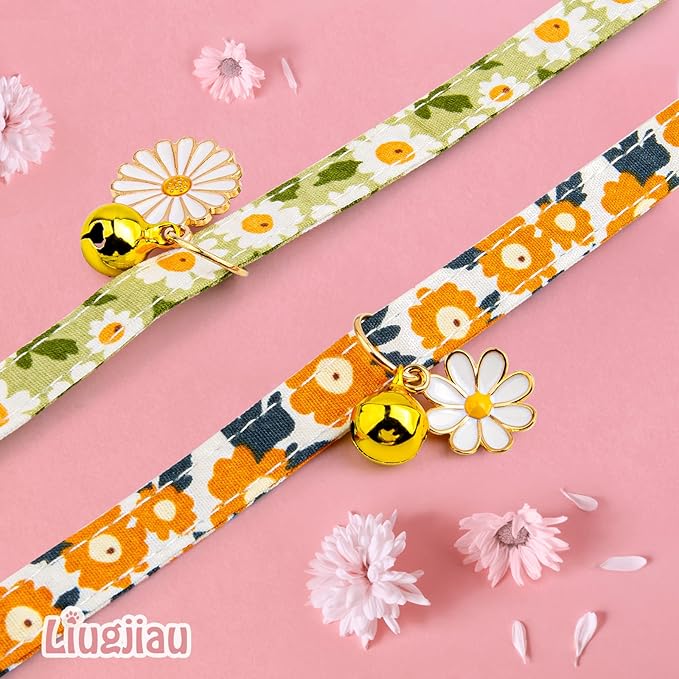 2 Pack Cotton Breakaway Cat Collars with Bell,Green&Orange Daisy Pendant Cute Cat Collar Kitten Collar,Ideal for Girl Cats Boy Cats