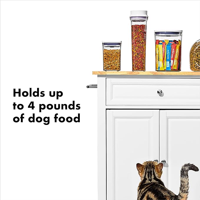 OXO Good Grips Pet Food Dispenser - 4.5 Qt/4.25 L |Ideal for up to 4lbs of Dog Food or 3.5lbs of Cat Food | Airtight Dog and Cat Food Storage Container | BPA Free